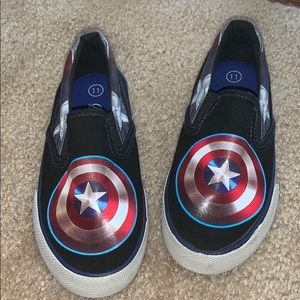 Kids Avengers shoes